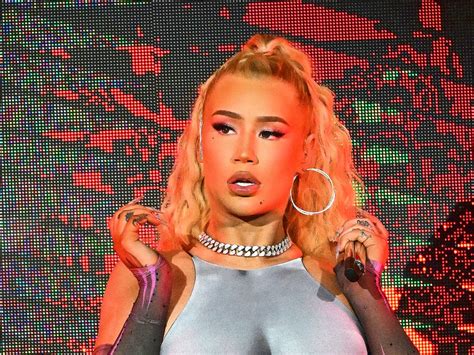 iggy azalea onlyfans leaked photos|Iggy Azalea Nude Lingerie Titty Flash OnlyFans Video Leaked